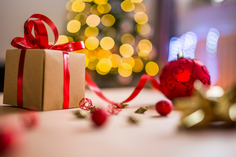 Apple Holiday Gifts Guide 2016 Offers Gift Ideas