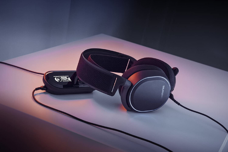 Arctis Pro Wird Gaming Headset - PS4 Accessories