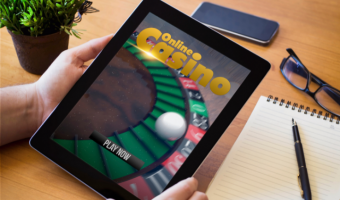 How smartphone technology is transforming the online casino industry - TATFI