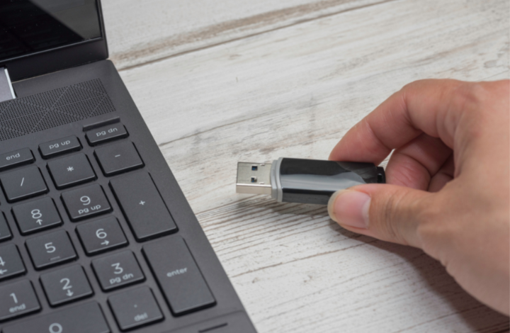 How to fix issues when formatting a USB Drive
